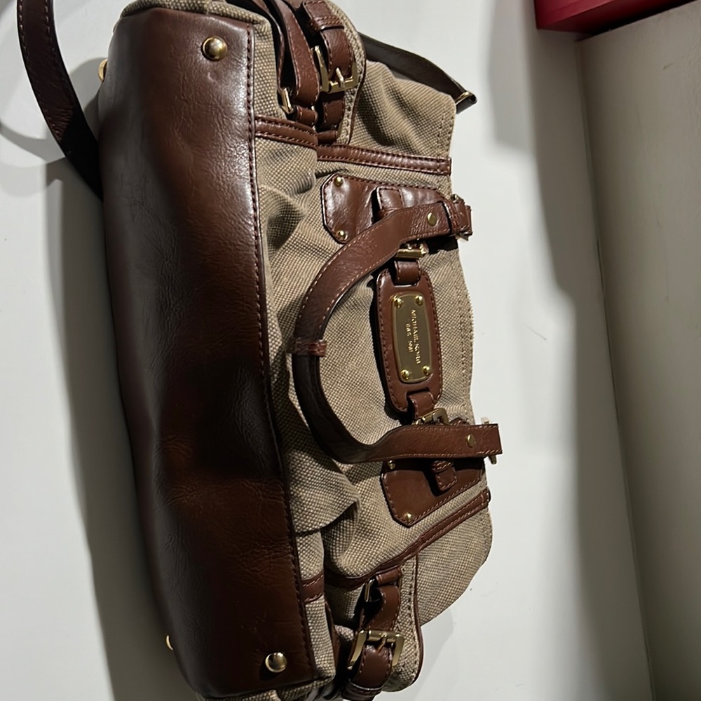 Beige Michael Kors